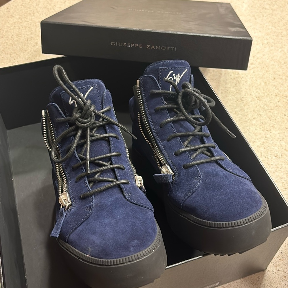 GIUSEPPE ZANOTTI